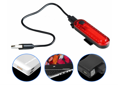 Defender 4X – זוג פנסים אחורי נטען עם 4 אפשרויות תאורה.